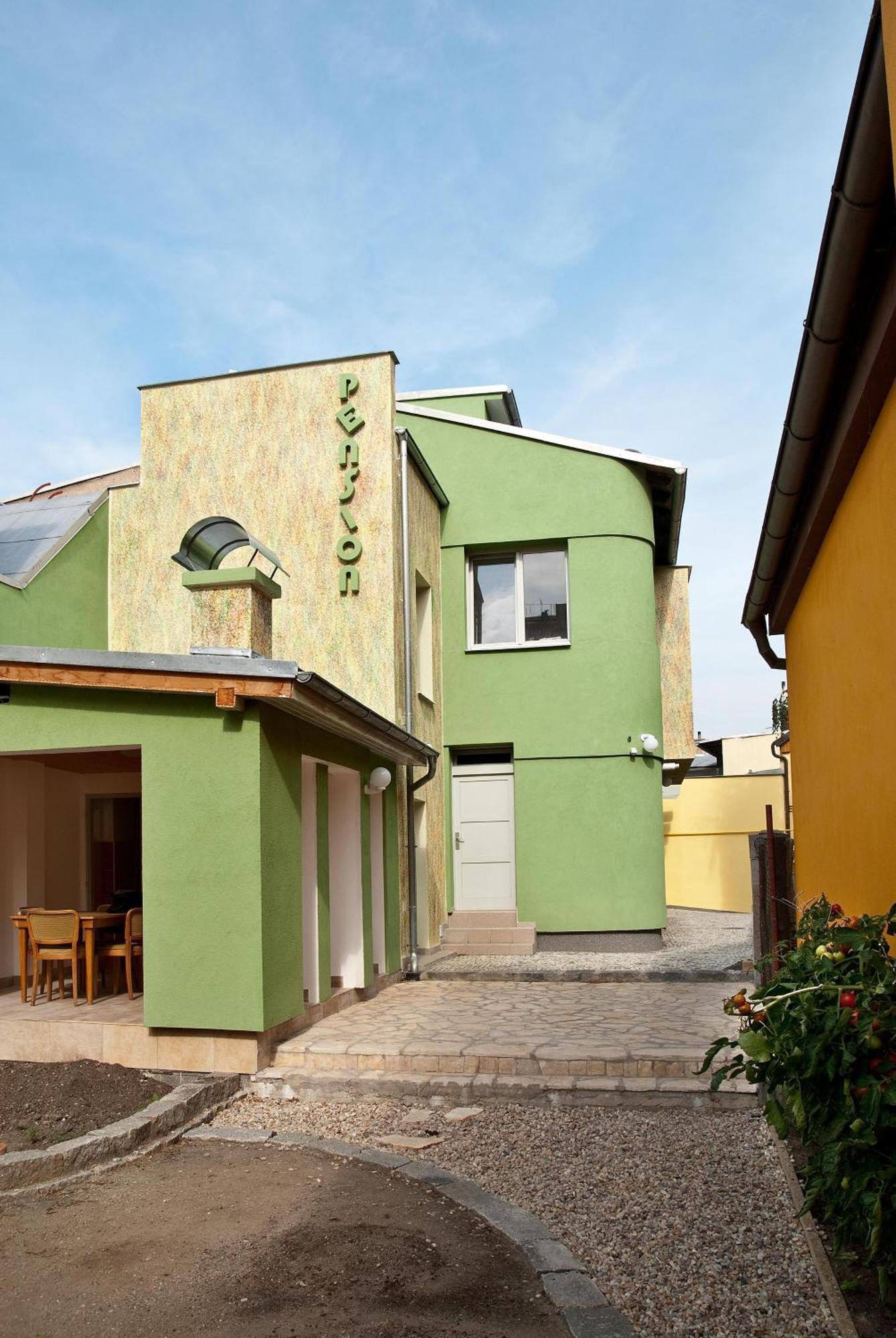 Penzion U Vinoteky Nymburk Exterior foto